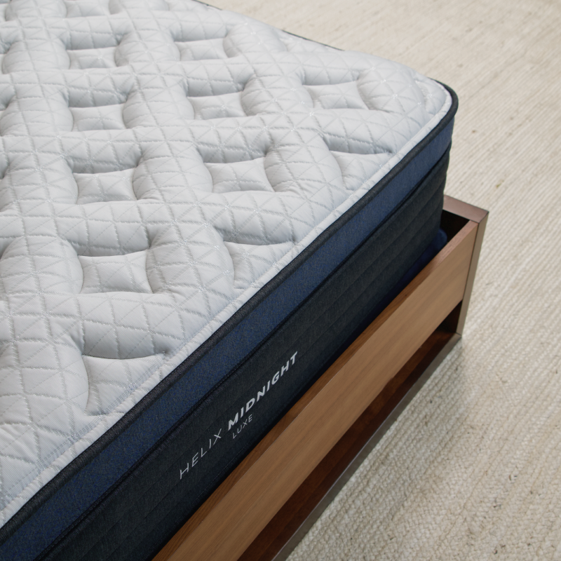 Midnight Luxe Mattress by Helix